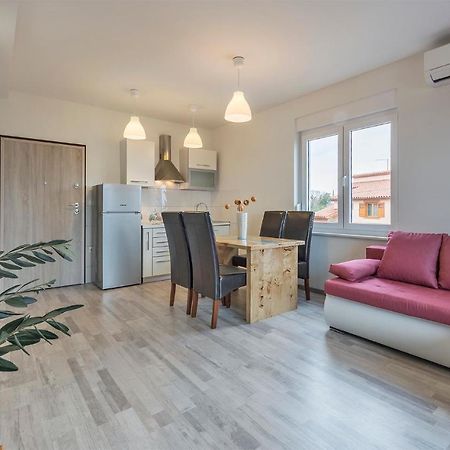 2 Bedroom Apartment Peroj فاجانا المظهر الخارجي الصورة